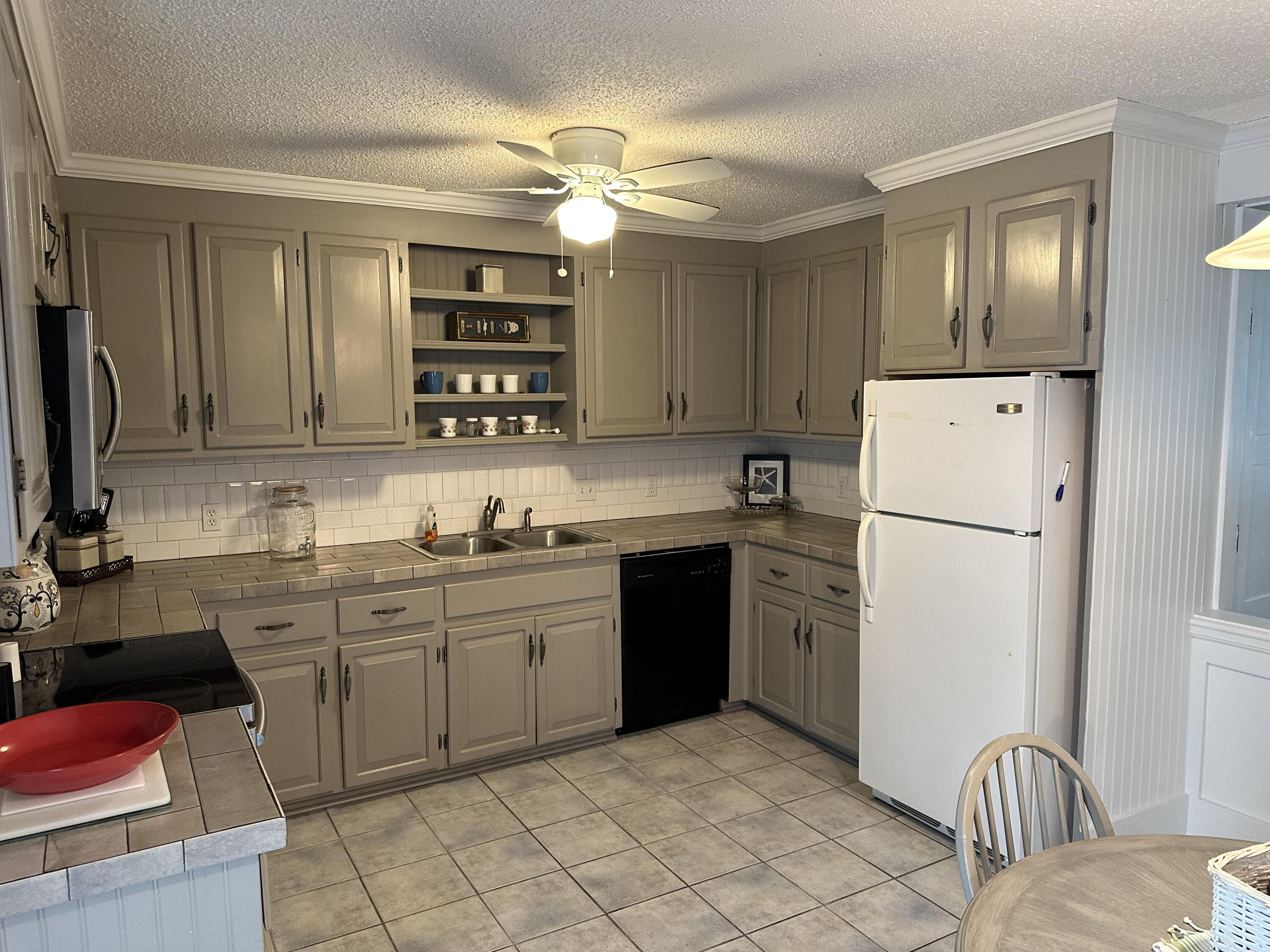 34 Chateau Road Panama City Beach, FL 32413 - Photo 4 of 28 Gallery Image 4