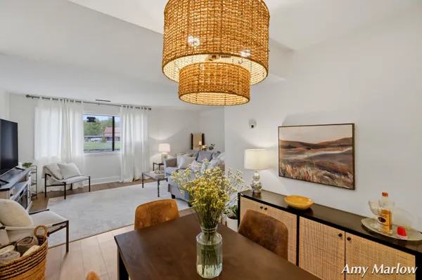 $187,000 | 6716 Cascade Road Southeast, Unit 39, Grand Rapids, MI 49546