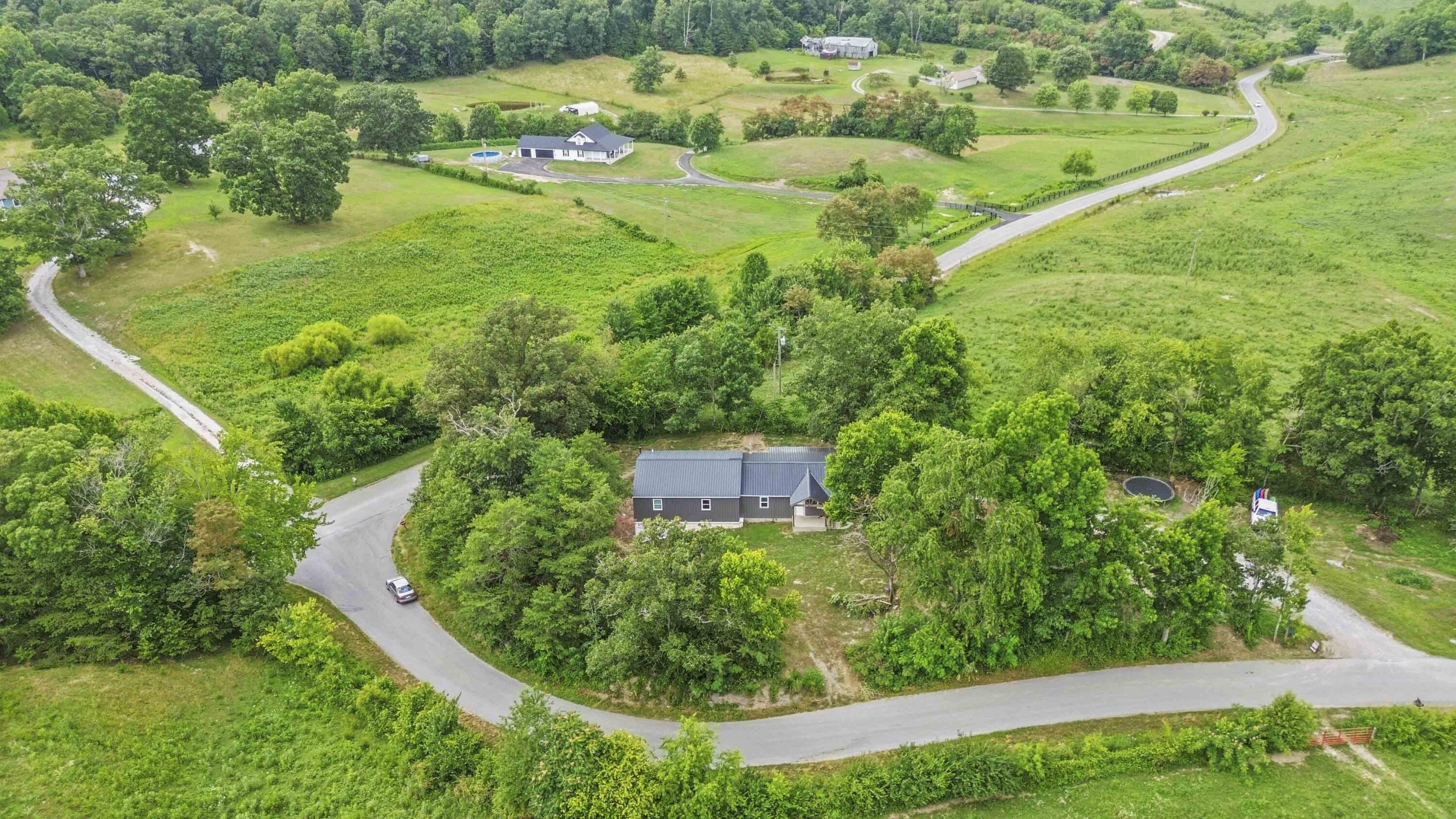 35 Starnes Road Paint Lick, KY 40461 - Photo 1 of 27 DJI_0900