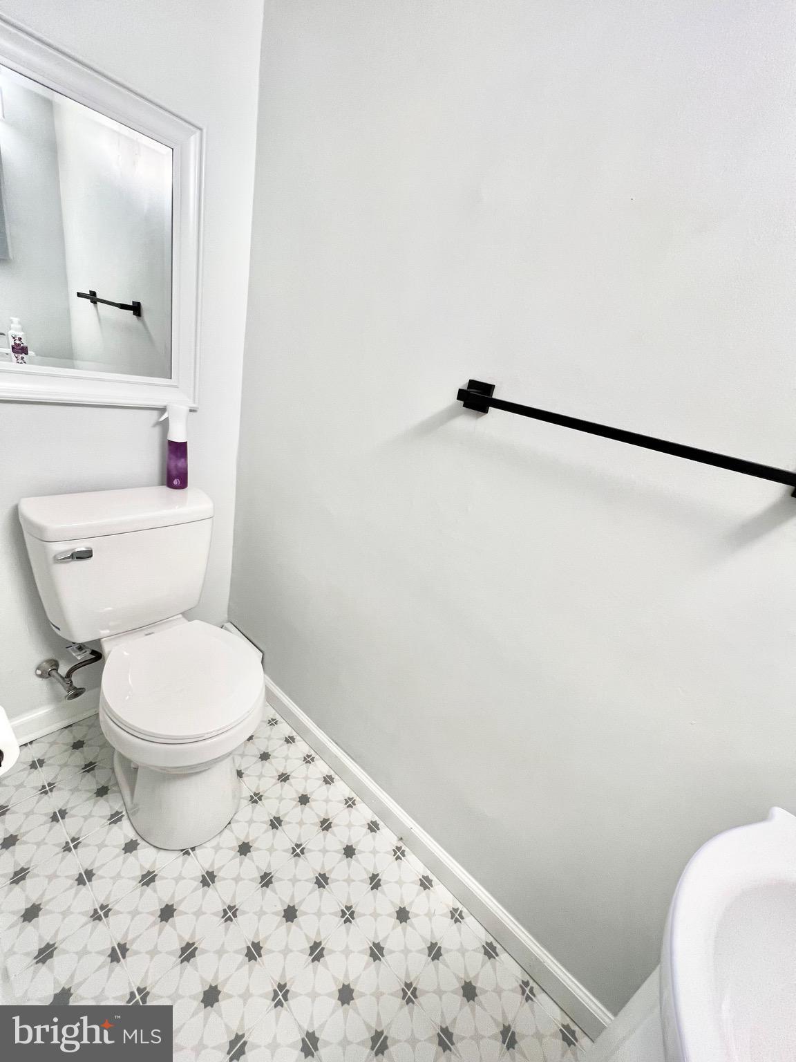 1243 Harshaw Road Brookhaven, PA 19015 - Photo 5 of 28 Gallery Image 5