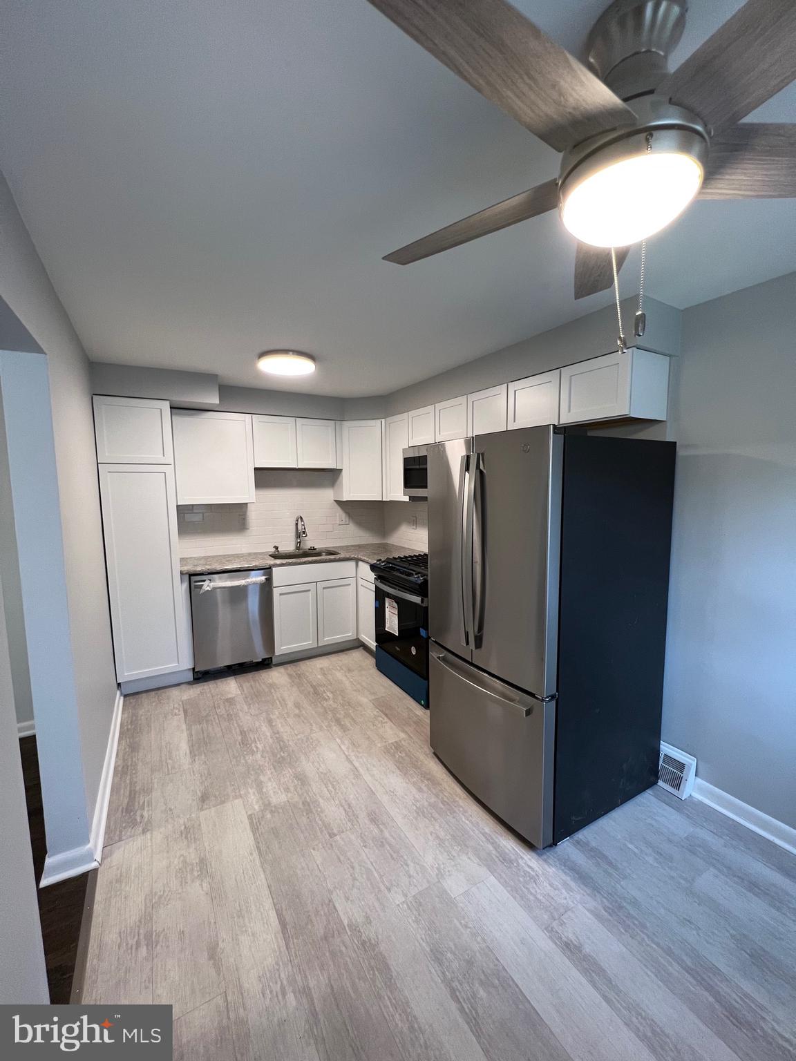 1243 Harshaw Road Brookhaven, PA 19015 - Photo 9 of 28 Gallery Image 9