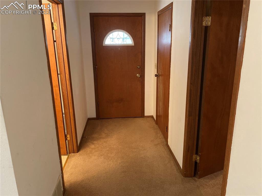 2150 Glenn Street Colorado Springs, CO 80904 - Photo 2 of 30