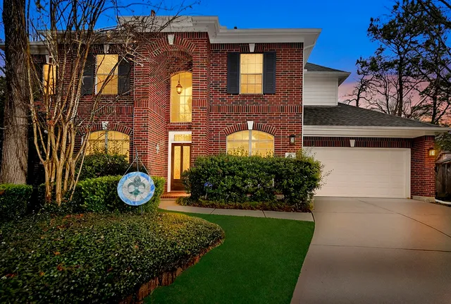 $4,600 | 31 Bluff Creek Place, The Woodlands, TX 77382