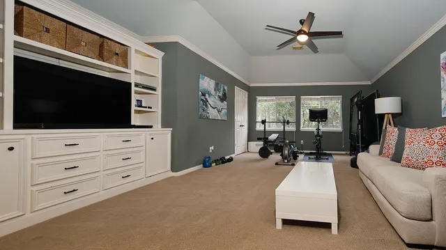 $4,600 | 31 Bluff Creek Place, The Woodlands, TX 77382