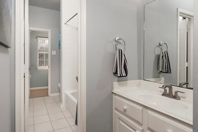 $4,600 | 31 Bluff Creek Place, The Woodlands, TX 77382