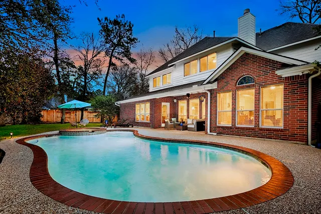 $4,600 | 31 Bluff Creek Place, The Woodlands, TX 77382