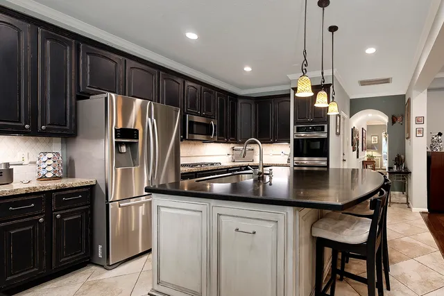 $4,600 | 31 Bluff Creek Place, The Woodlands, TX 77382