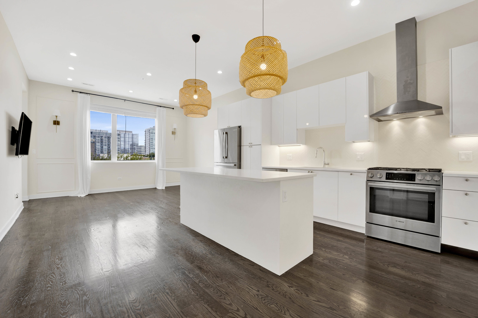 1802 South State Street, Unit 310 Chicago, IL 60616 - Photo 11 of 38
