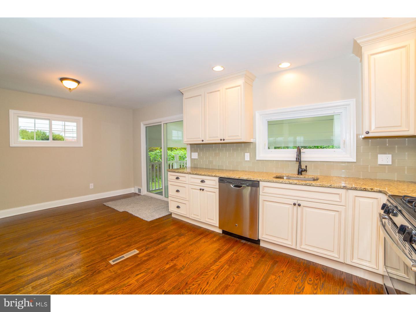 1609 Rose Glen Road Havertown, PA 19083 - Photo 6 of 25 Gallery Image 6