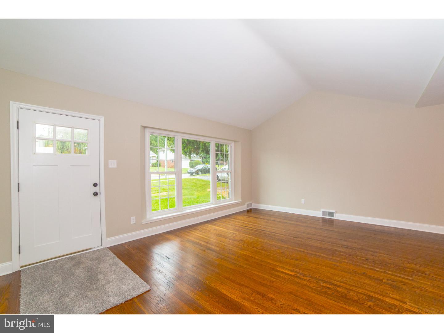 1609 Rose Glen Road Havertown, PA 19083 - Photo 8 of 25 Gallery Image 8