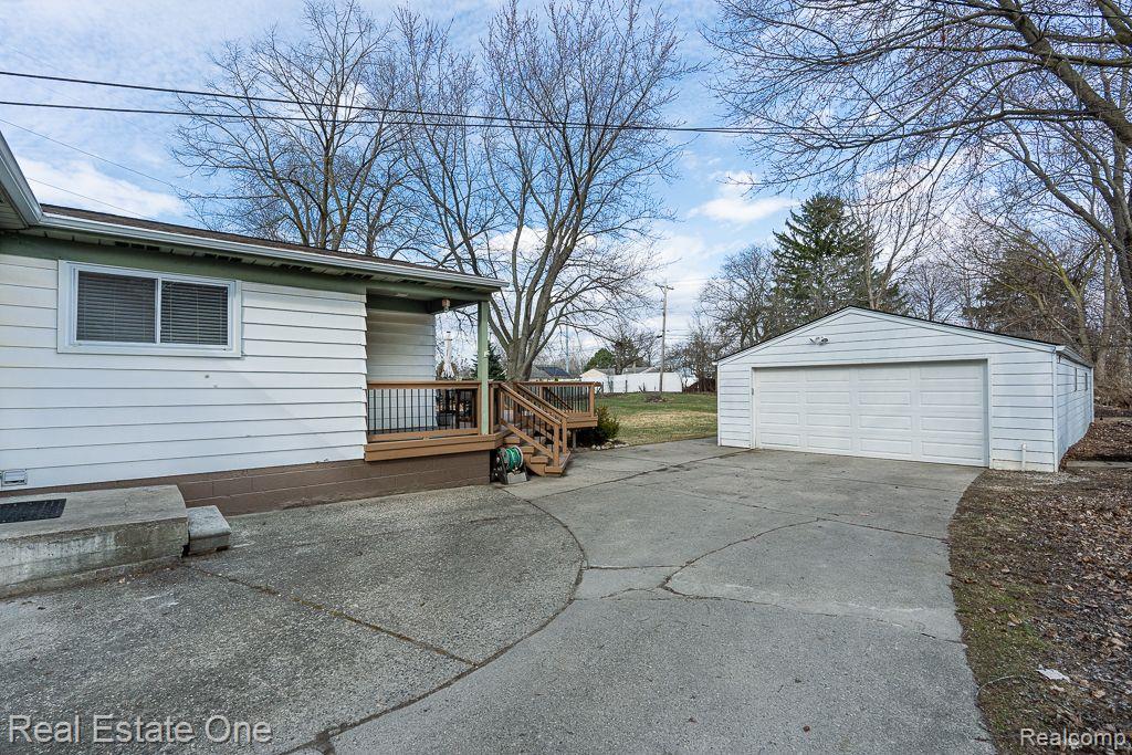 2839 Avalon Road Rochester Hills, MI 48309 - Photo 5 of 53
