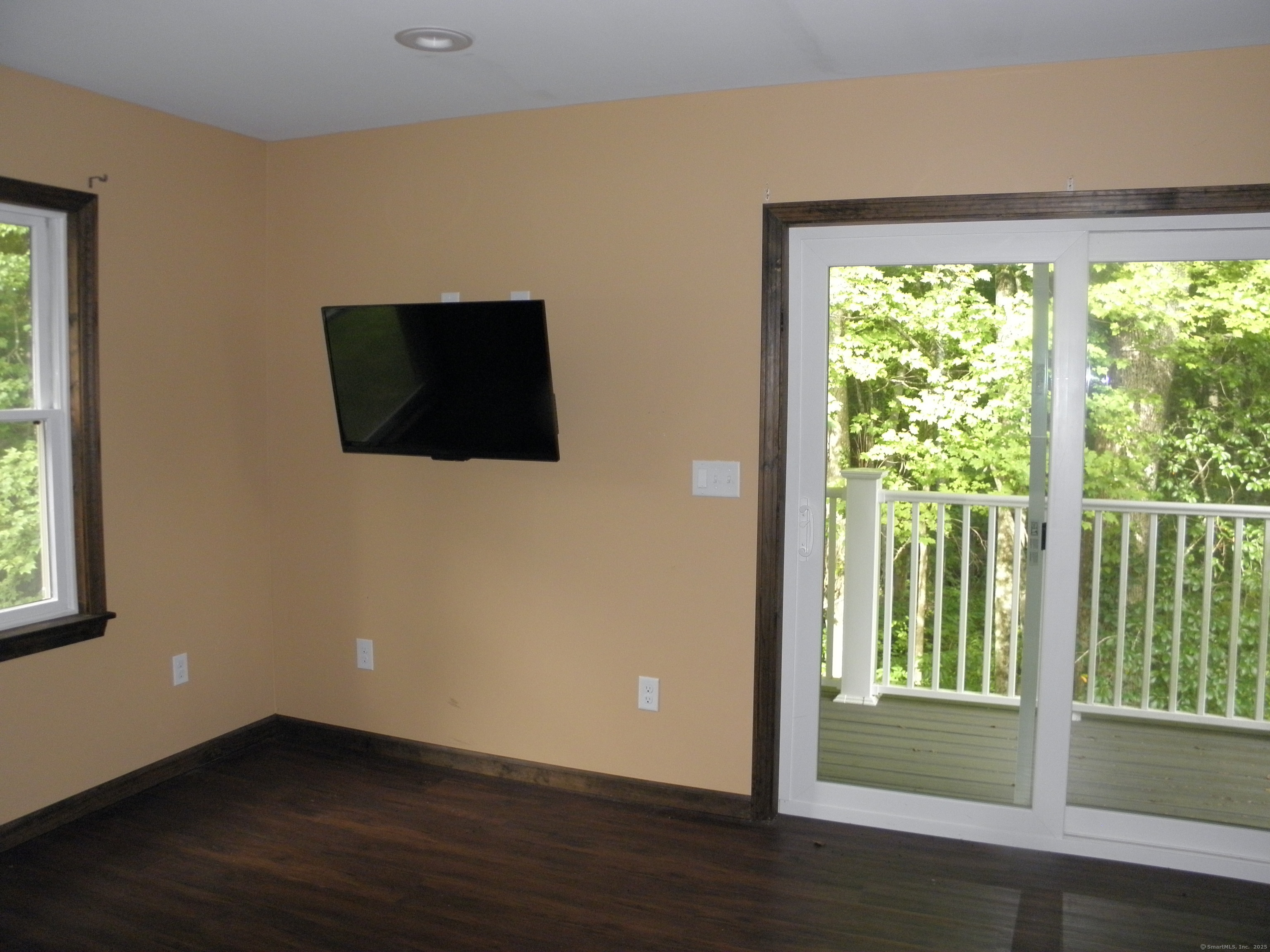 89 Harris Rd Extension Salem, CT 06420 - Photo 13 of 17