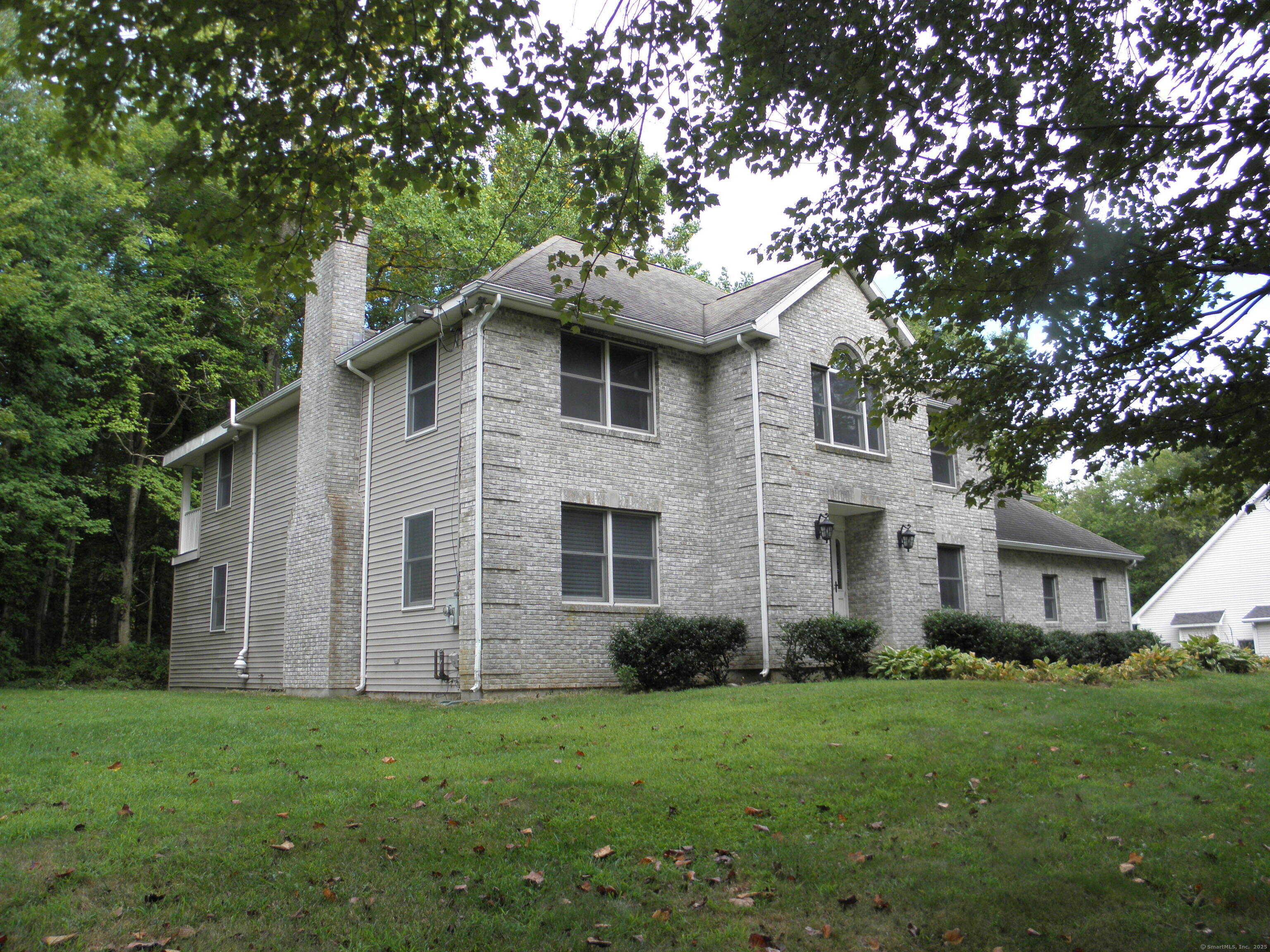 89 Harris Rd Extension Salem, CT 06420 - Photo 4 of 17