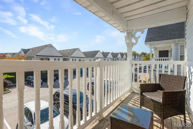 $180,000 | 172 Brandy Mill Circle, Unit E, High Ridge, MO 63049