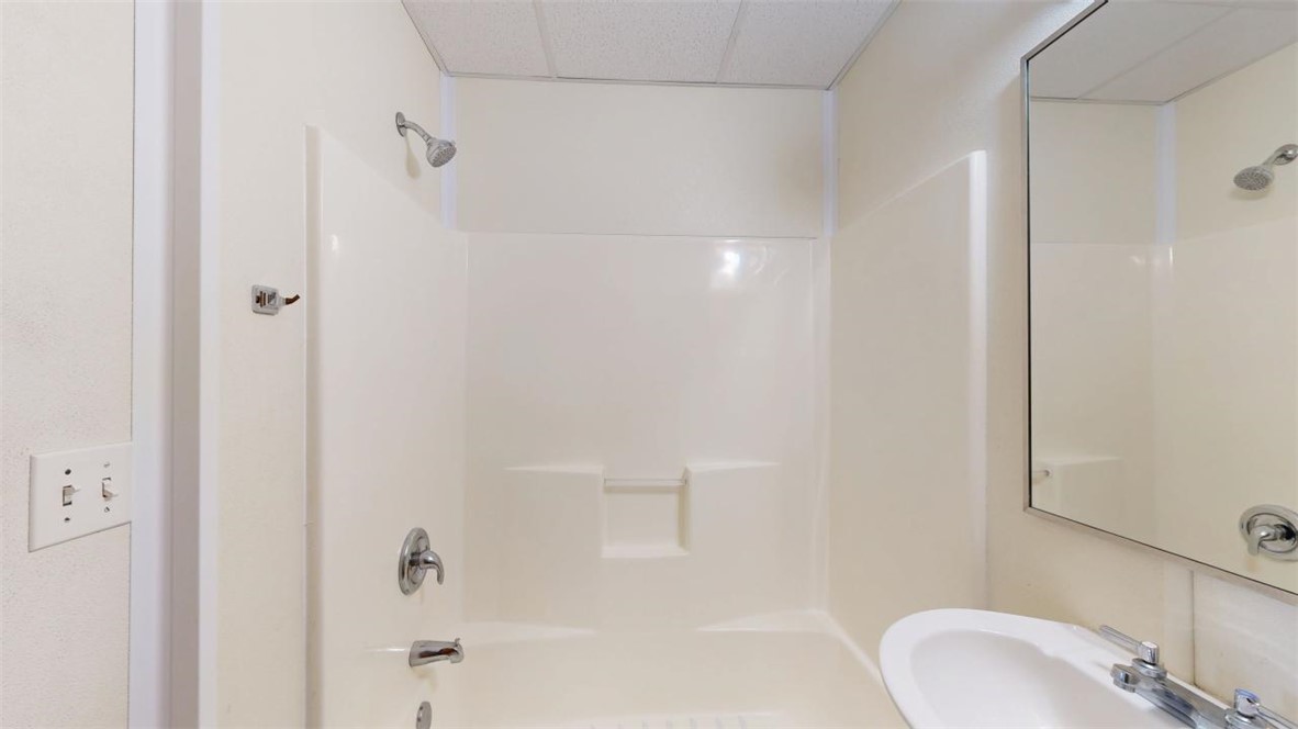 5585 Straub Road, Unit 112 College Station, TX 77845 - Photo 14 of 18