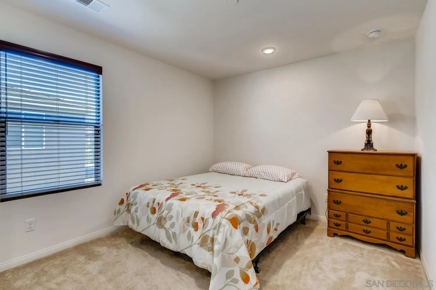 7516 Sweetheart Court Riverside, CA 92507 - Photo 11 of 13 Gallery Image 11