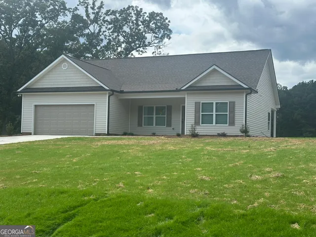 $299,500 | 160 Oak Way Drive, Toccoa, GA 30577