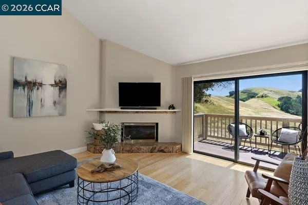 $1,085,000 | 1803 Lamplight Court, Walnut Creek, CA 94597