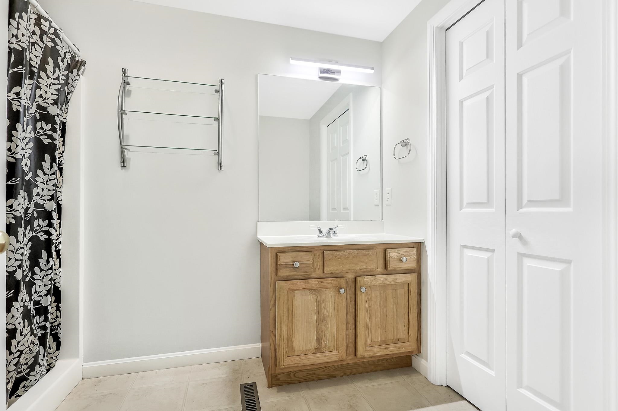 35 Forrest Street, Unit 35 Hampstead, NH 03826 - Photo 19 of 27