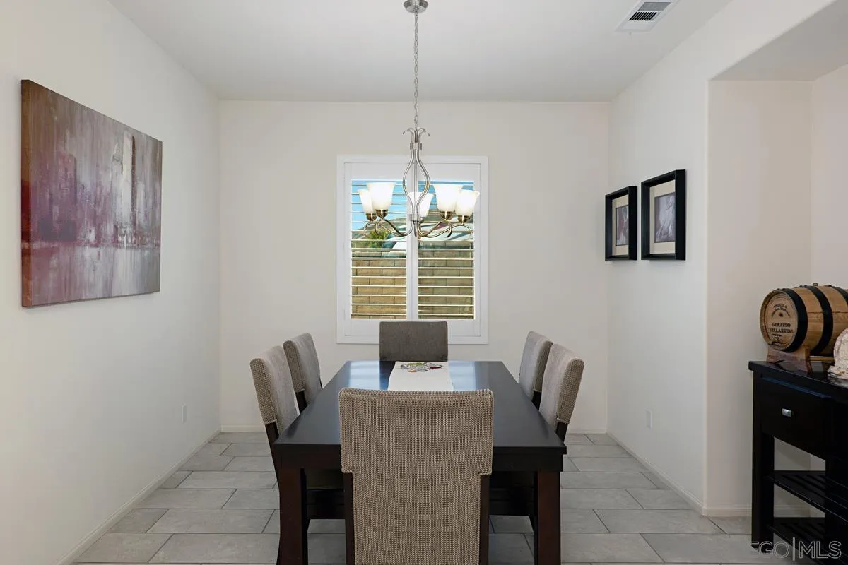 1209 Lorenzo Road Chula Vista, CA 91913 - Photo 11 of 28 Gallery Image 11