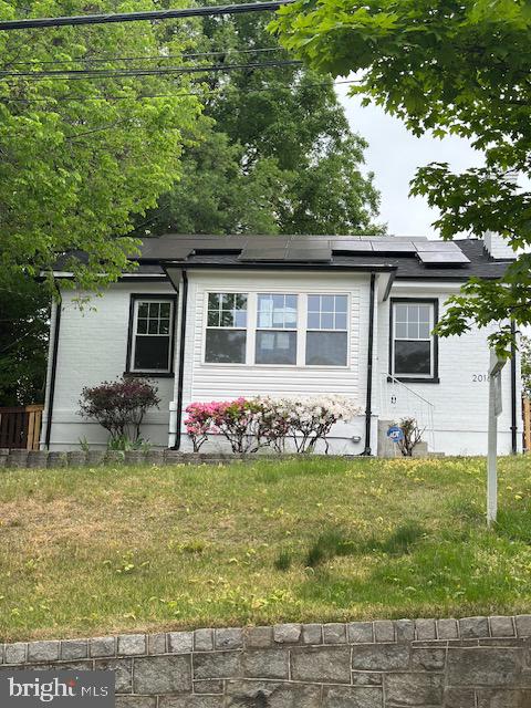 2016 32nd Street Southeast Washington, DC 20020 - Photo 2 of 24