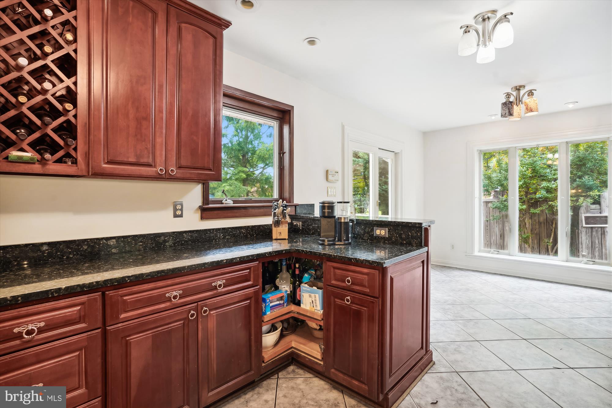 5231 Nutting Drive Springfield, VA 22151 - Photo 11 of 32 Kitchen