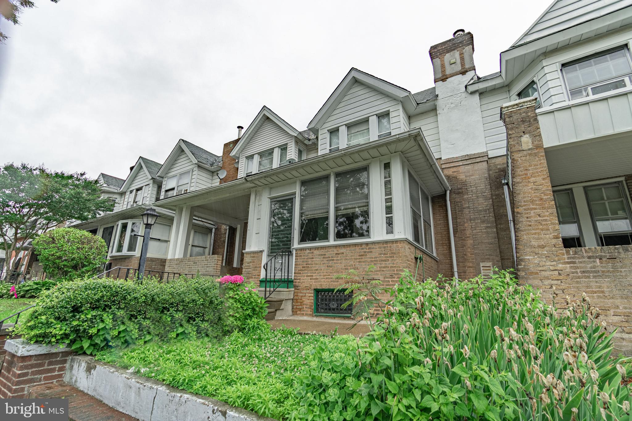 1133 Marlyn Road Philadelphia, PA 19151 - Photo 2 of 27 Gallery Image 2
