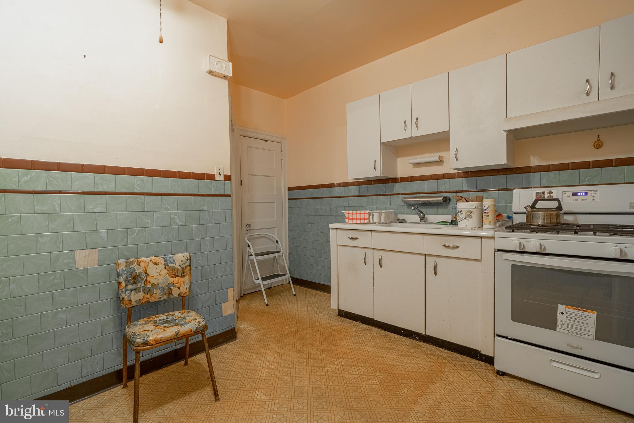 1133 Marlyn Road Philadelphia, PA 19151 - Photo 14 of 27 Gallery Image 14