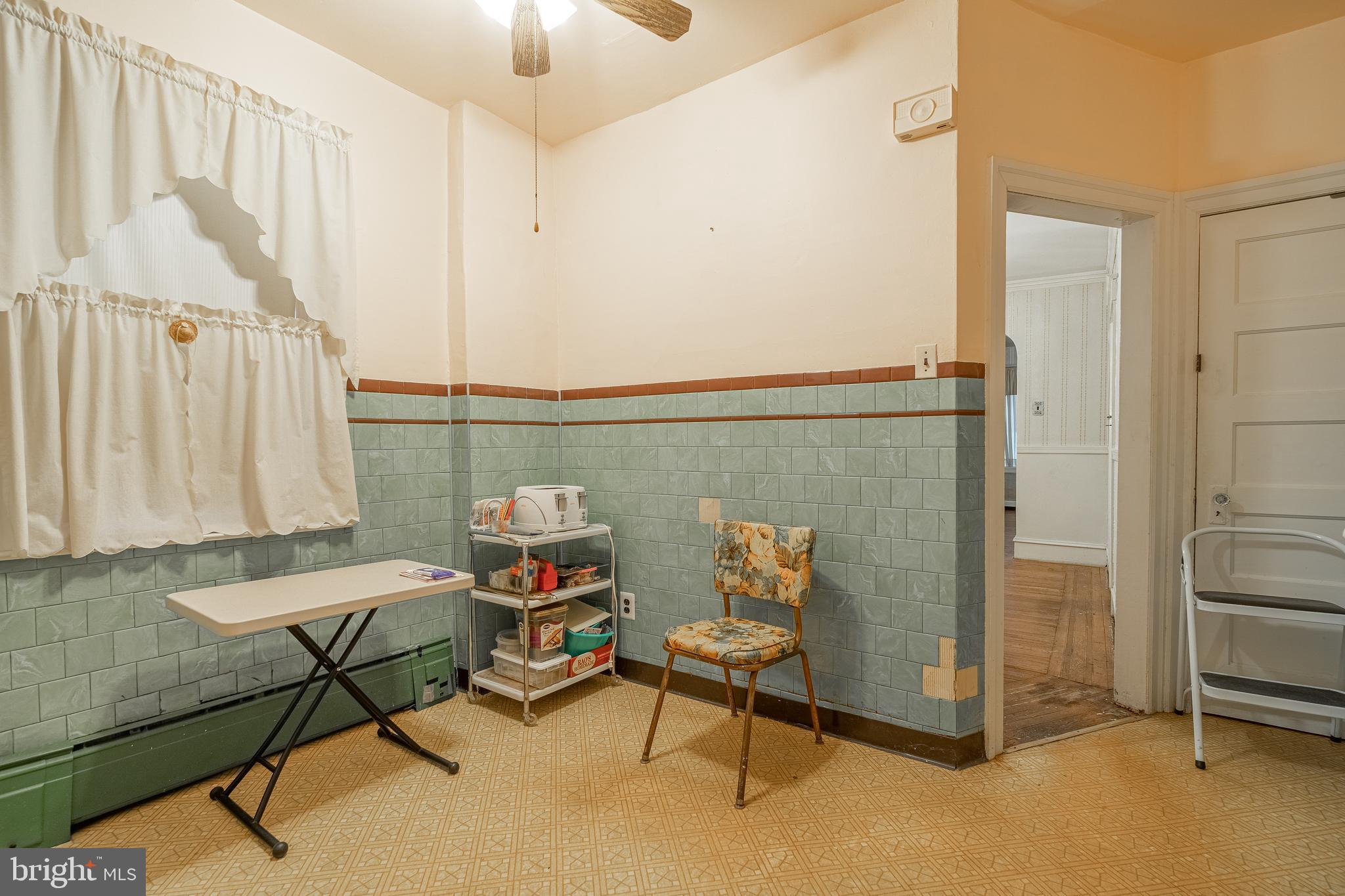 1133 Marlyn Road Philadelphia, PA 19151 - Photo 15 of 27 Gallery Image 15