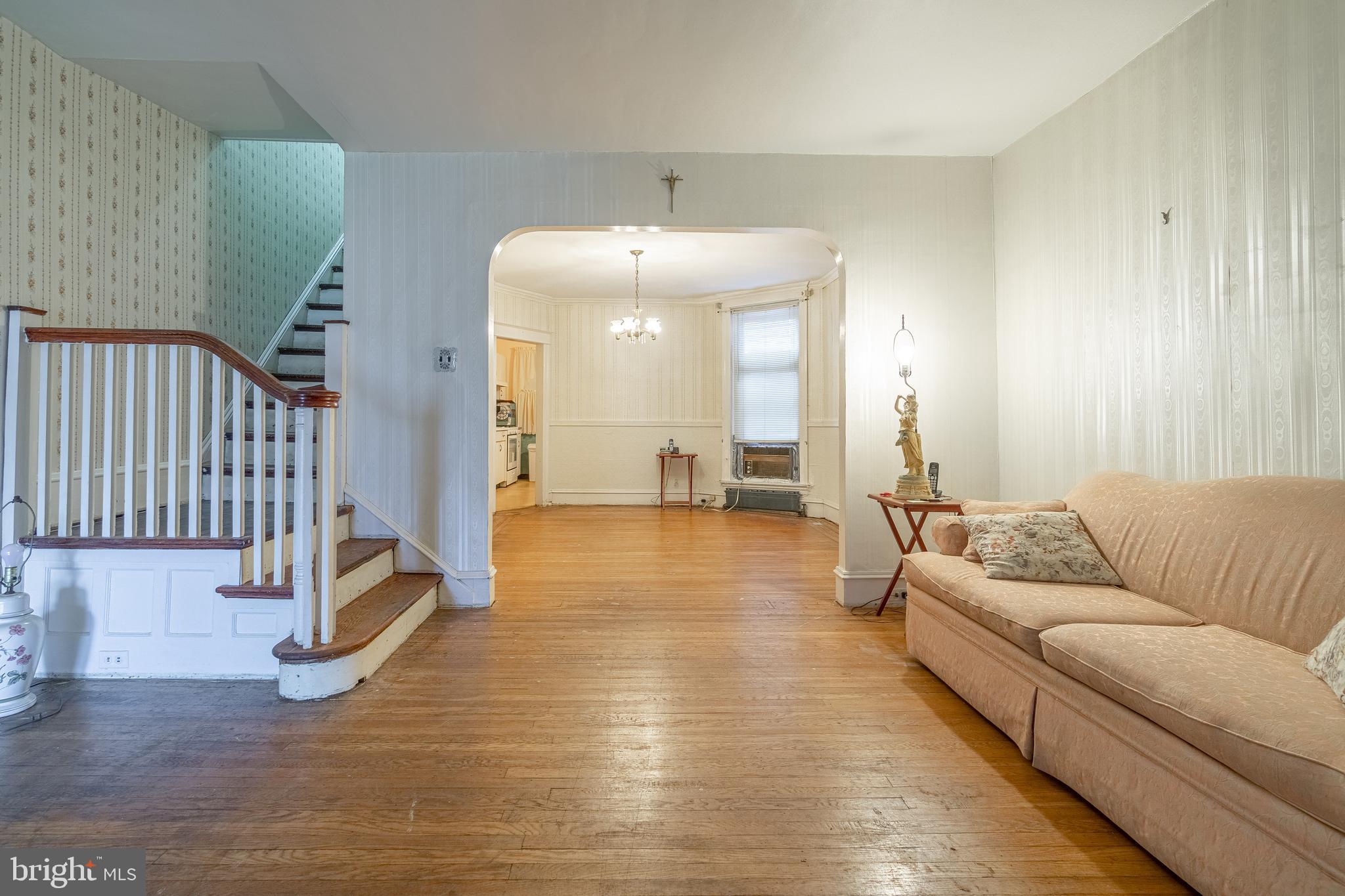 1133 Marlyn Road Philadelphia, PA 19151 - Photo 5 of 27 Gallery Image 5