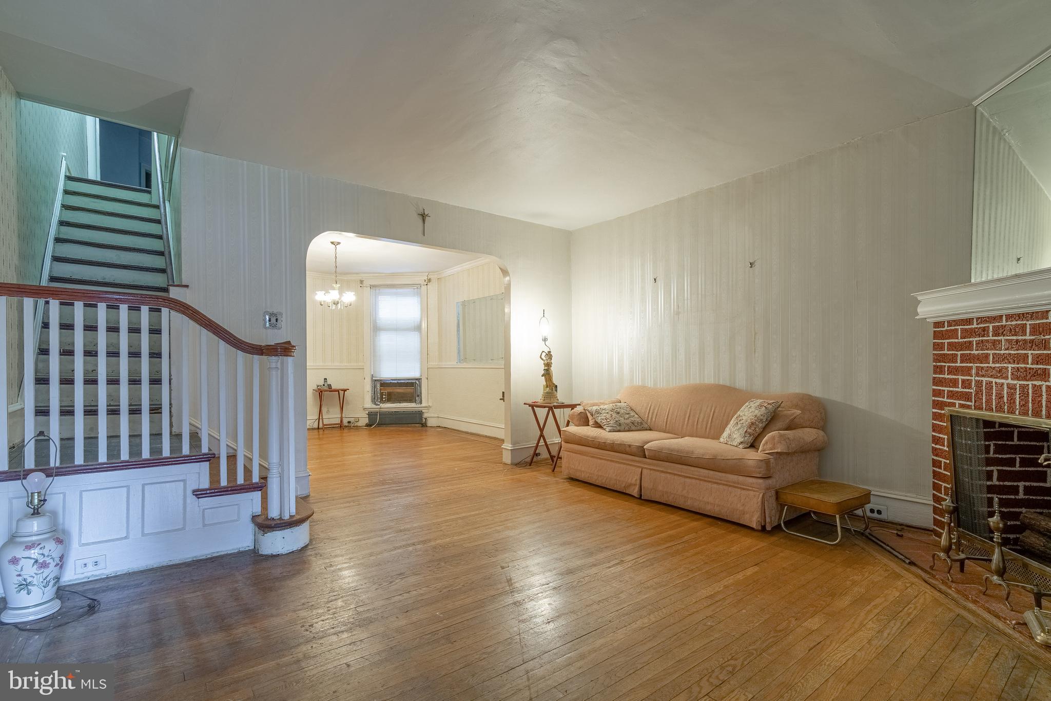 1133 Marlyn Road Philadelphia, PA 19151 - Photo 6 of 27 Gallery Image 6