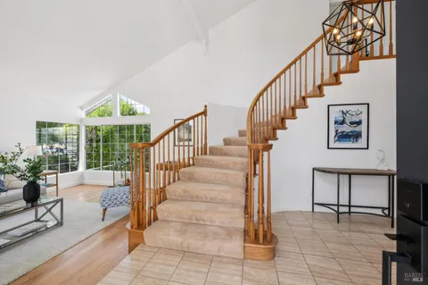 $1,799,000 | 35 Caribe Isle, Novato, CA 94949
