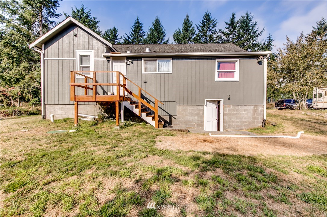 6985 Phillips Road Southeast Port Orchard, WA 98367 - Photo 14 of 17 Gallery Image 14