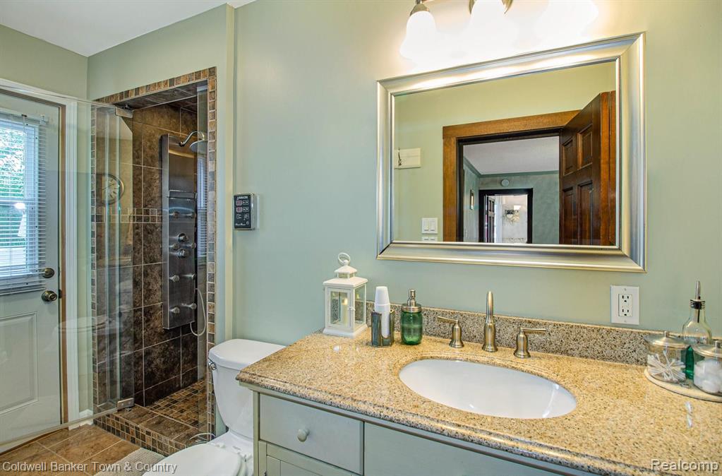 6457 Layton Road Fowlerville, MI 48836 - Photo 14 of 36