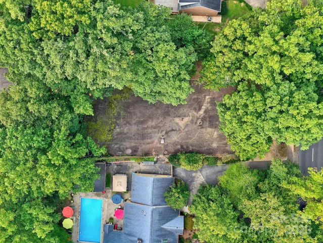 $627,000 | 324 North Sharon Amity Road, Charlotte, NC 28211