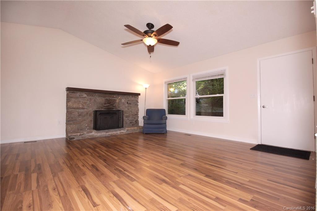 33 Holly Ridge Road, Unit 14 Pisgah Forest, NC 28768 - Photo 2 of 18 Gallery Image 2