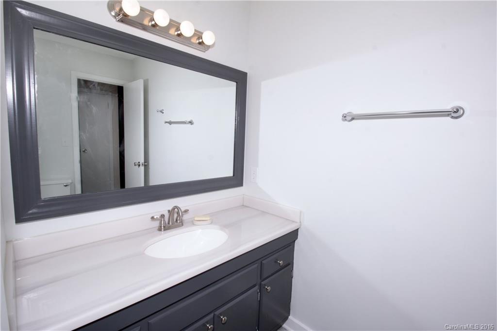 33 Holly Ridge Road, Unit 14 Pisgah Forest, NC 28768 - Photo 13 of 18 Gallery Image 13