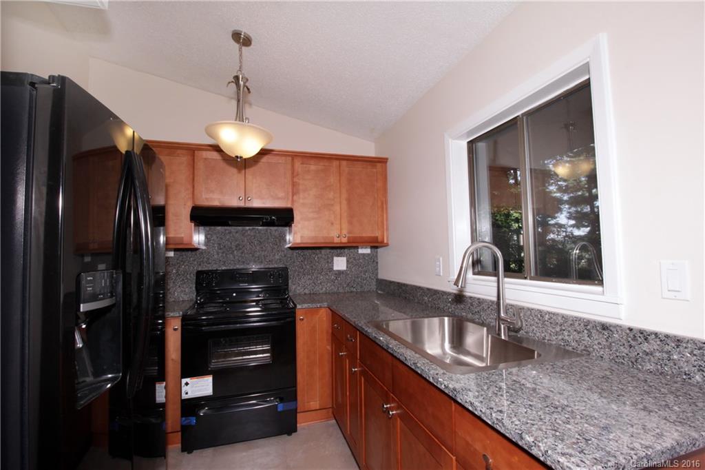 33 Holly Ridge Road, Unit 14 Pisgah Forest, NC 28768 - Photo 6 of 18 Gallery Image 6