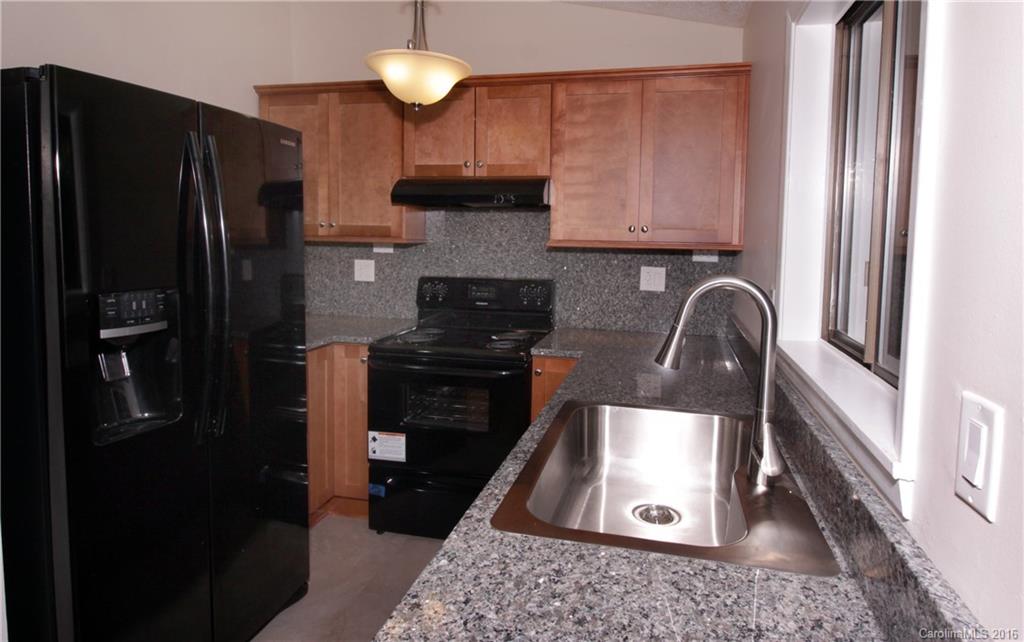 33 Holly Ridge Road, Unit 14 Pisgah Forest, NC 28768 - Photo 7 of 18 Gallery Image 7