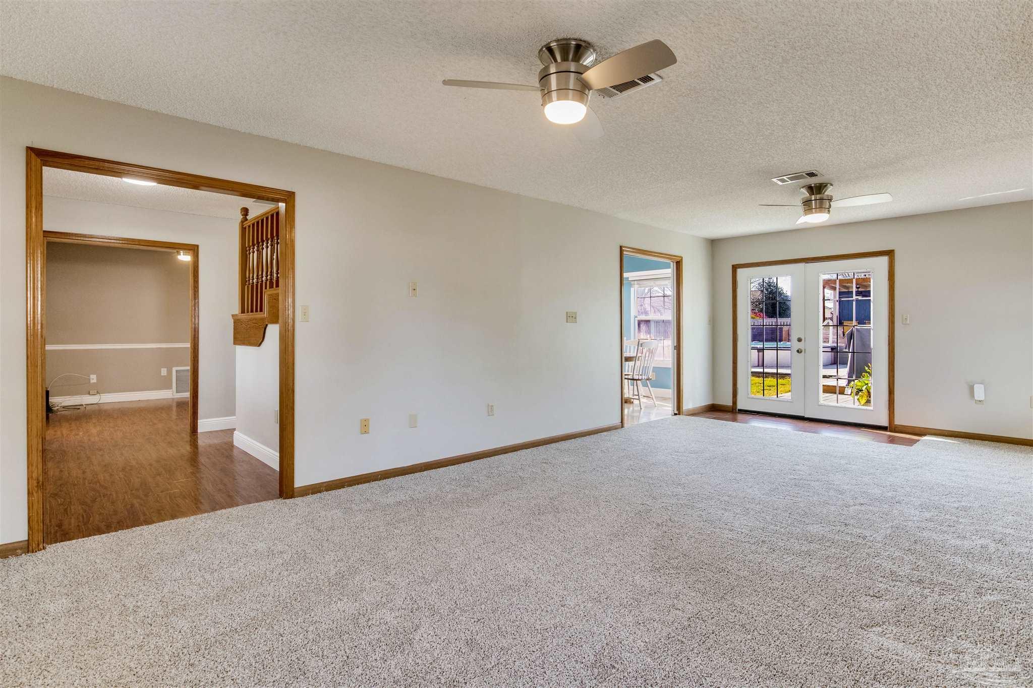 513 Turnberry Road Cantonment, FL 32533 - Photo 11 of 58 Gallery Image 11