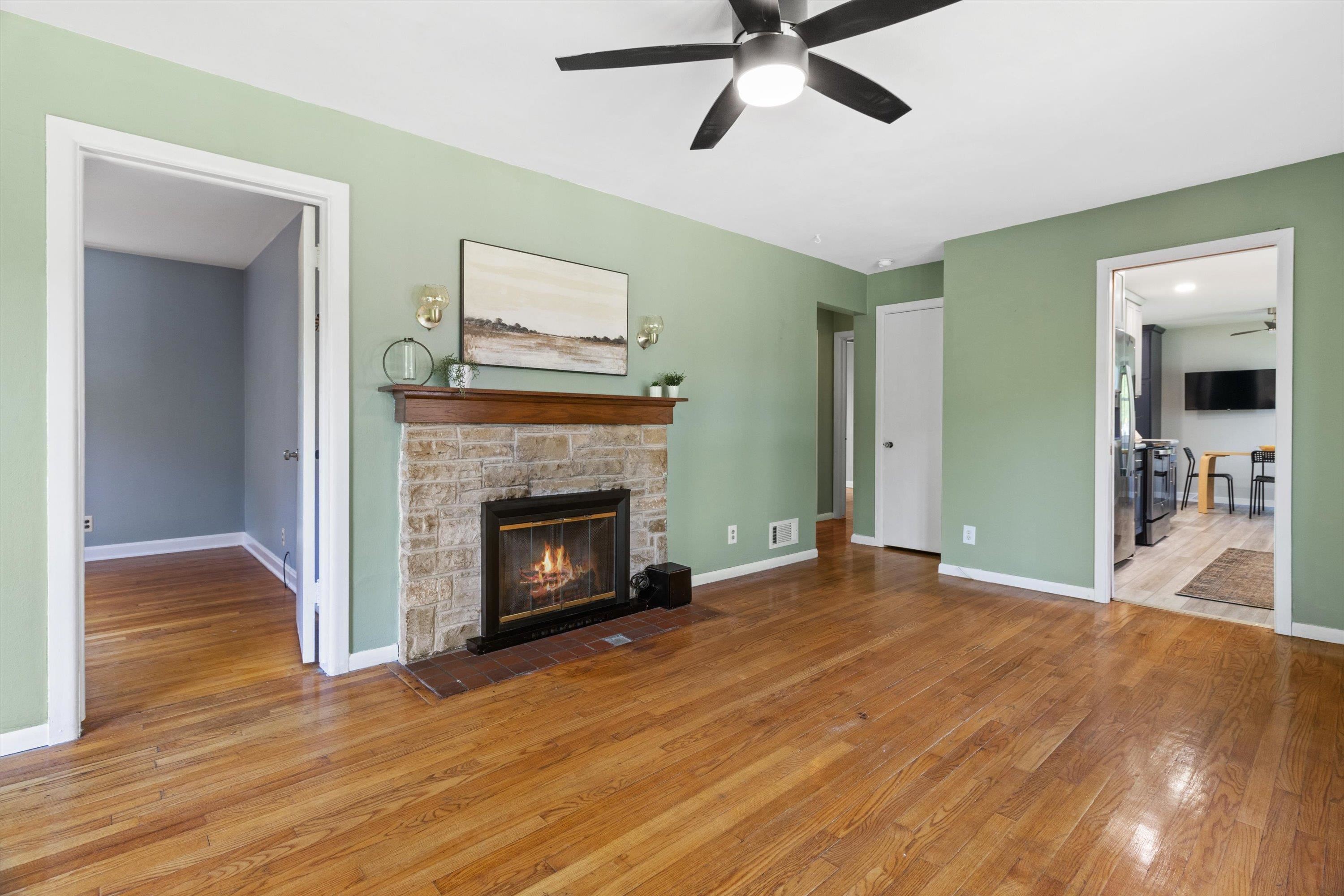 714 Bewick Drive Madison, WI 53714 - Photo 12 of 32