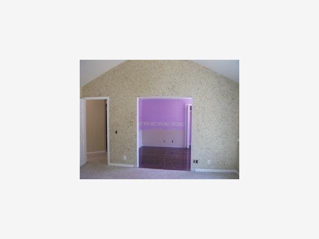 8993 Oak Road Salinas, CA 93907 - Photo 2 of 7 Gallery Image 2