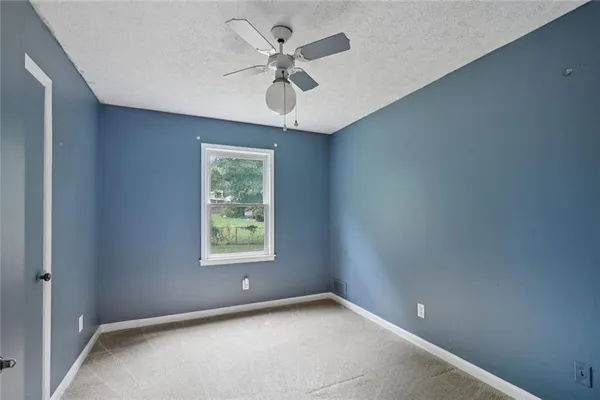 $247,900 | 125 Meadowview Circle, Tyrone, GA 30290