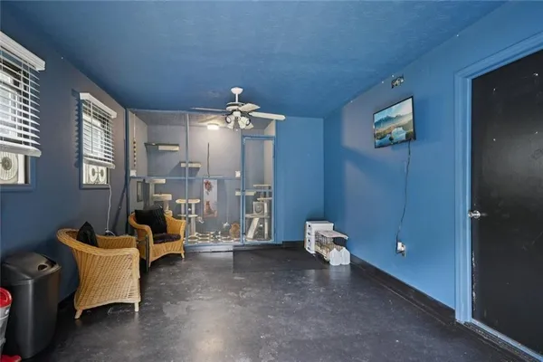 $247,900 | 125 Meadowview Circle, Tyrone, GA 30290