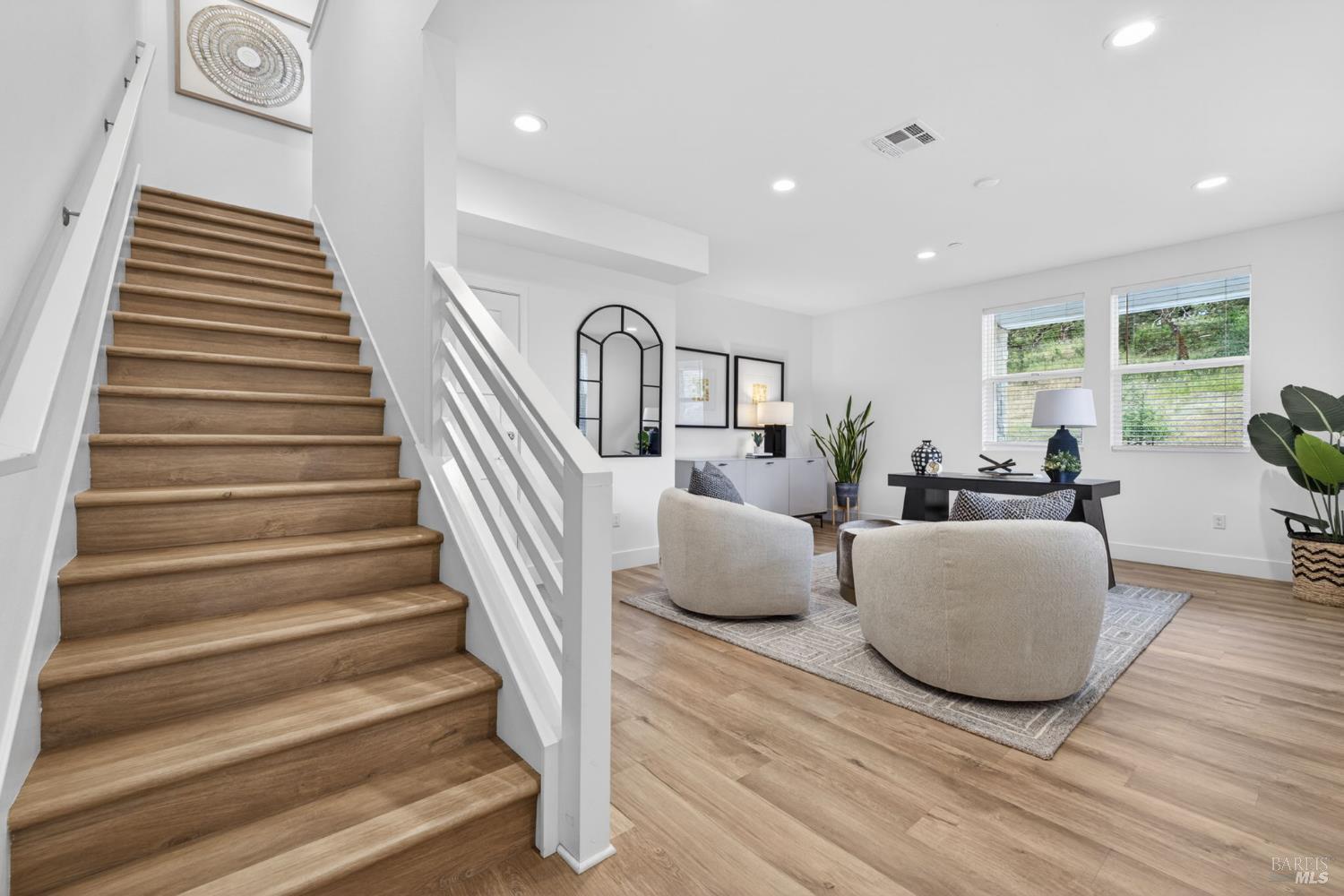 401 Semillon Lane Santa Rosa, CA 95403 - Photo 5 of 46