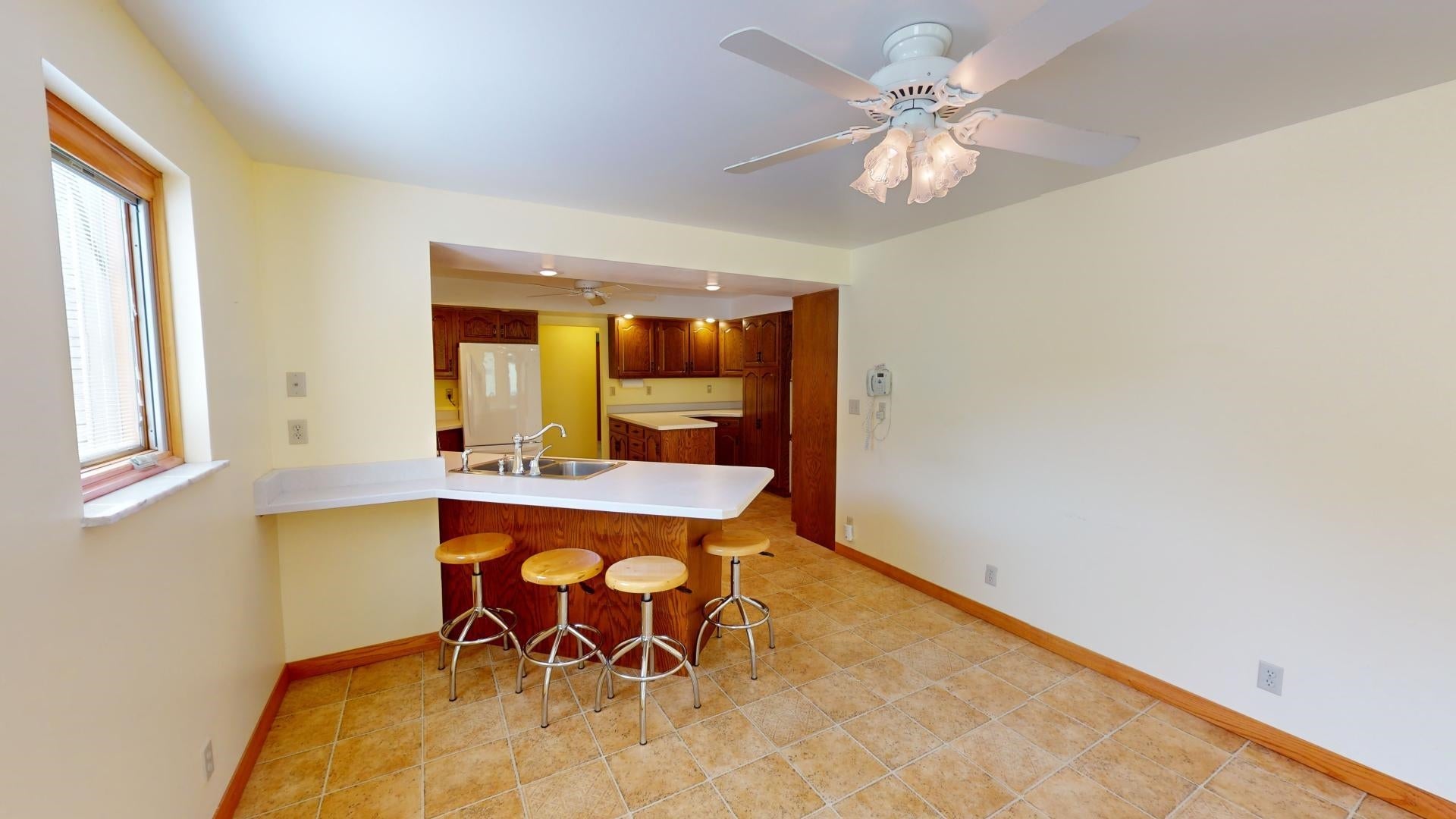 5040 A Darnell Road Huntington, WV 25705 - Photo 10 of 29 Gallery Image 10