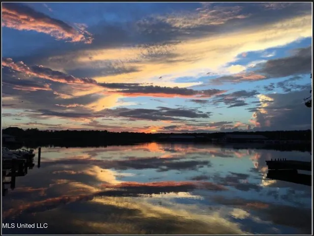 $690,000 | 92 Breakers Lane, Ridgeland, MS 39157