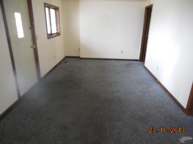 1821 West Till Road Fort Wayne, IN 46818 - Photo 3 of 8