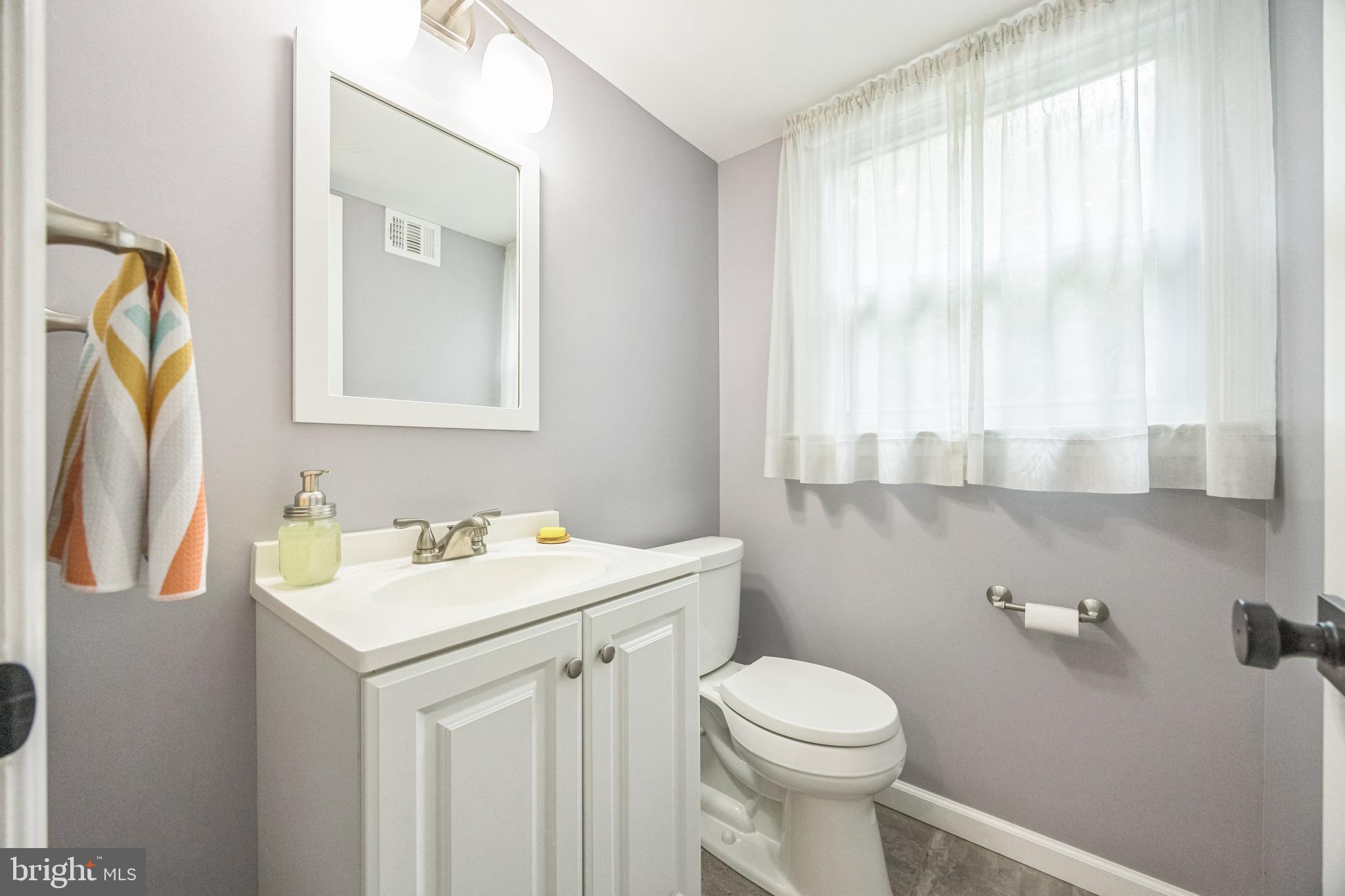 308 Covered Bridge Road Cherry Hill, NJ 08034 - Photo 23 of 36