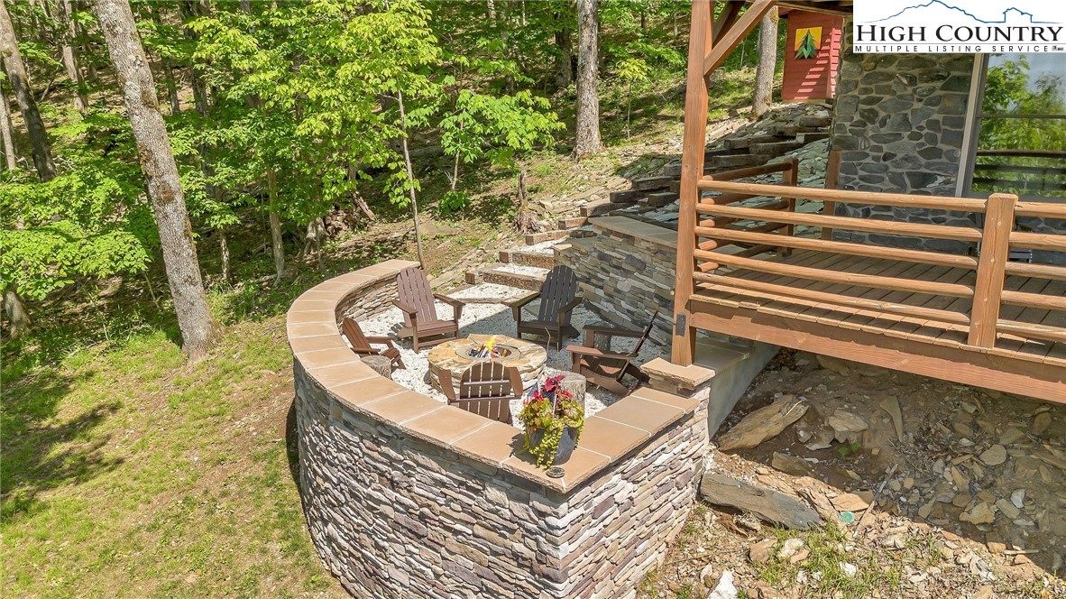 289 Summit Drive Todd, NC 28684 - Photo 40 of 42 a view of a couches in the patio